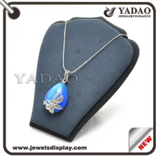 Китай Индивидуальные дисплей ювелирных изделий бюст ожерелье сделано в Китае производителя