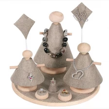 China Cute design wooden jewelry display stand set for ring necklace earring from China manufacturer