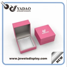 China Elegant colored logo printed on top packaging jewerly pendant box manufacturer