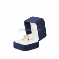 China Elegant jewelry box  for designable ring earrings pendant bracelet bangle manufacturer