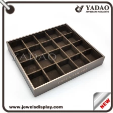 中国 工場直接宝石のディスプレイ製品を販売木製の覆われた茶色のベルベットのジュエリートレイ木製ジュエリーディスプレイトレイの卸売 メーカー