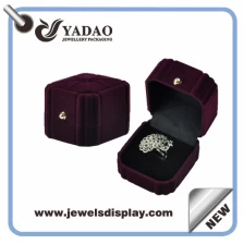 porcelana Cajas de joyas de moda púrpura de terciopelo para el anillo hechos en China 2015 nuevos productos fabricante
