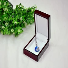 porcelana Moda y hermosas cajas de joyas de madera para anillo / colgante etc desde el proveedor de China fabricante