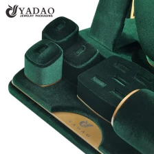 China Free Artwork luxury green color new design jewelry display set customize with logo manufacturer