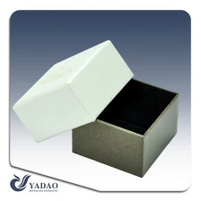 Cina Gold foil logo scatola di carta gioielli personalizzati scatole di gioielli all'ingrosso produttore