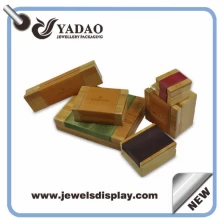 China Caixa de exibição de jóias de madeira de boa qualidade para o anel da pulseira de relógio etc. fabricante