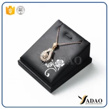 China Handsome/gentle wholesale handmade OEM ODM pendant display stands made by mdf coated with pu leather from Yadao manufacturer