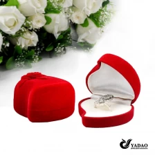 China High Quality Fashion Customized Jewelry Box Velvet Wedding Ring Jewelry Display Box  Jewelry Packaging Gift Box Made in China manufacturer
