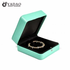 China Modern design luxury custom made gift bracelet box with logo printed manufacturer