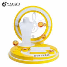 China New Style Acrylic Jewelry Packing Display Full of Art manufacturer