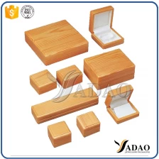China New design custom wooden wedding jewelry gift packaging box elegant wooden jewelry box a gift box wholesale manufacturer