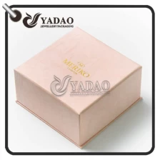 Κίνα OEM/ODM χάρτινο κουτί κολιέ/κρεμαστό κόσμημα/δαχτυλίδι με προσαρμοσμένο μέγεθος και χρώμα, δημοφιλής στο JCK. κατασκευαστής