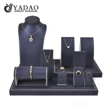China PU leather Jewelry display set with high end manufacturer