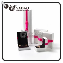 Κίνα Πλαστικό κουτί που καλύπτονται με ματ pu χαρτί υψηλής τέλος διακοσμημένο με πολύχρωμα bowknot. κατασκευαστής
