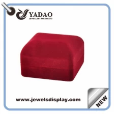 China Red simple design classical double flocking ring box manufacturer
