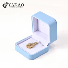 China Round corner plastic jewelry box pendant packaging box wrapped by pu leather pendant box manufacturer