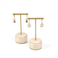 China Shop Luxury Window Jewellery Display Props custom Earrings Ring Bracelet Display Stand Set for jewelry manufacturer