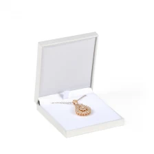 Cina Scatola di imballaggio dei gioielli super sottile della collana migliore la migliore vendita online di vendita del colore della dimensione personalizzata produttore