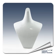 porcelana Blanco de resina de laca de resina de exhibición del collar del busto del busto pantalla busto customize fabricante