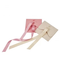 China Yadao personalizado rosa jóias bolos de luxo anel colar bolsa de armazenamento bolsa fabricante