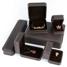 Κίνα YADAO Γκρι High End Κοσμήματα Κουτί Οθόνης Σετ για Δαχτυλίδι Κολιέ Βραχιόλι Δερμάτινο Σετ Κουτί κατασκευαστής