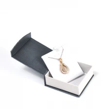 China Yadao Wholesale custom printed logo bracelet ring earring necklace multi sizes magnet flip lid cardboard jewelry box manufacturer
