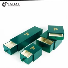 China Yadao luxury jewelry box drawer plastic box christmas gift box green color box with custom free logo printed manufacturer