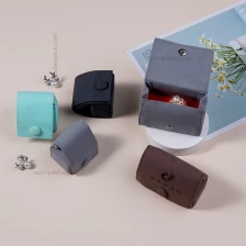 China Mini estojo de joias em microfibra Yadao com eva sólido dentro para o anel brincos de anel duplo fabricante