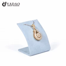 China bend metal earring pendant display stand pendant display holder jewelry display props manufacturer