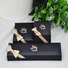China customize high quality jewelry plastic box jewelry packaging box in soft touch with beautiful bowknot manufacturer