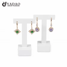 China earring holder earring display jewelry strand manufacturer