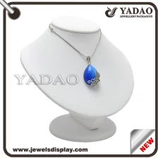 China elegant jewelry display bust necklace display bust manufacturer