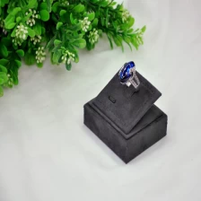 China factory price wooden velvet ring display stand holder for ring display made in China manufacturer