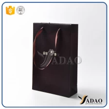 China high-end handmade OEM durable bulk sale 210/230/250gsm paper material gift/shopping bags manufacturer