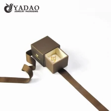 China luxury finish plastic jewelry packaging box drawer design clip ring box with ribbon tie manufacturer