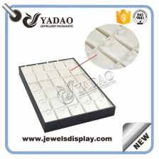 China nova fez exibição de jóias bandeja de exibição pingente de madeira empilhável personalizar fabricante