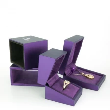 China plastic sleeve outer slanted incision high-end velvet inner purple jewelry box manufacturer