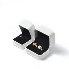 China romantic customized wedding ring box manufacturer