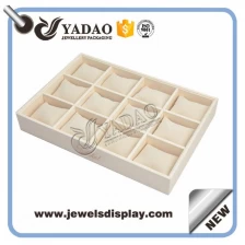 Chine plateau de présentation de bijoux en bois tiroir d'affichage de la montre PU couverture en cuir empilables fabricant
