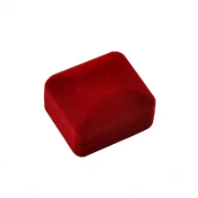 porcelana terciopelo que se reúne la caja roja de la joyería para el anillo fabricante