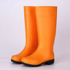 China 101-4 non safety plastic rain boots manufacturer