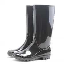 China PL-011 black non safety women rain boots manufacturer