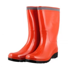 中国 SQ-615橙色非安全廉价女性PVC雨鞋工作 制造商