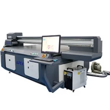 China Digitale UV-flatbedprinter UV2513 fabrikant