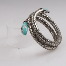 Çin China Fashion Jewlry Rhodium Plated Bangles Latest Design Wholesale Snake Chain Bracelets Bangle For Women üretici firma