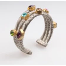 China Custom Alloy Bracelet for Women Manufactuer in China Cheap Price with Nice Design manufacturer