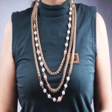الصين Imitation Pearl Beads Layers Sweater Chain الصانع