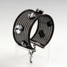 Çin En son tasarım bohem Net zinciri cuff bilezik, pirinç elmas taklidi cuff bilezik, ayarlanabilir bileklik bilezik üretici firma