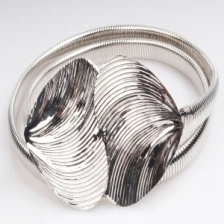 China Metal silver plate heart shape custom elastic waistband waist belt BT60032 manufacturer