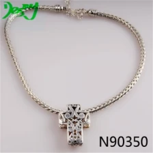 China ethnic jewelry silver chain cross pendant necklace N90350 manufacturer